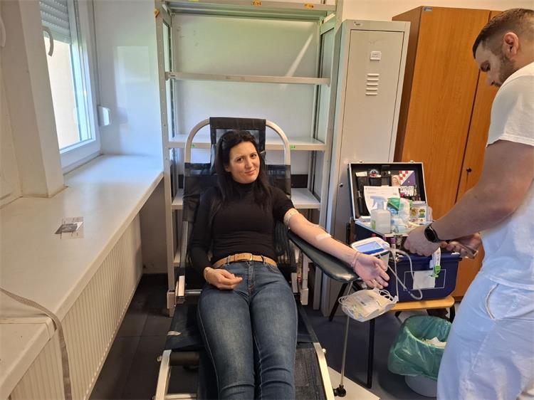 Slika /PU_KA/PU_info/2024/Darivanje krvi 15_10_2024/3.jpg